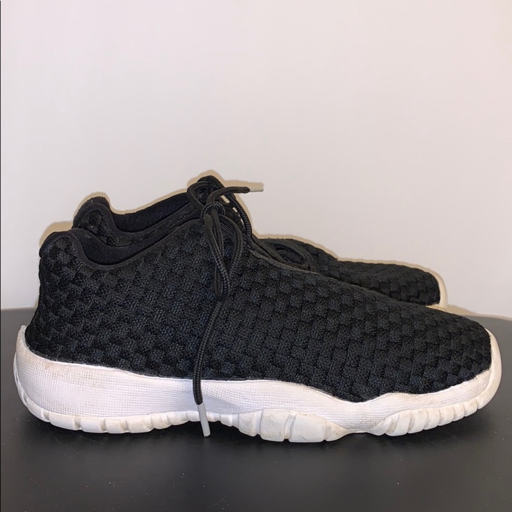 Jordan Future Low Black White GS